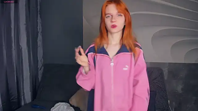 TarynPalek webcam