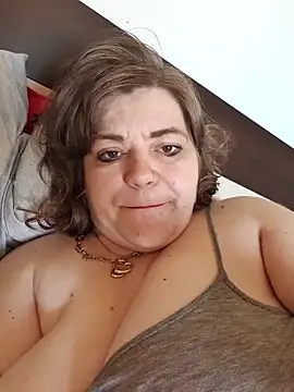 cindybbwsquirt webcam