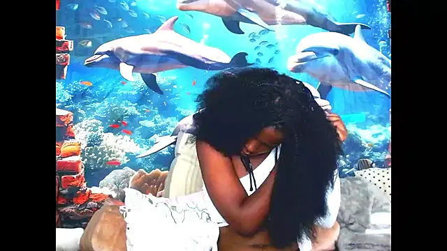 AfricanBarbiee69 webcam
