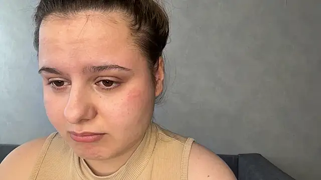 Ellaizatelly webcam