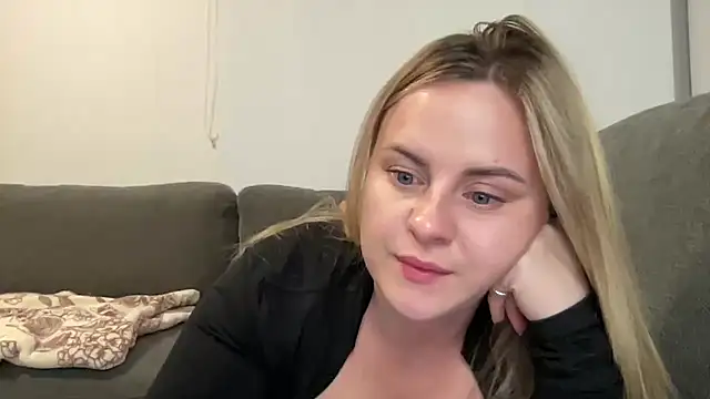 bigboobybaby@xh (F young) - MAKE ME CUM PLEASE