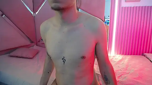 _Miaaleon webcam