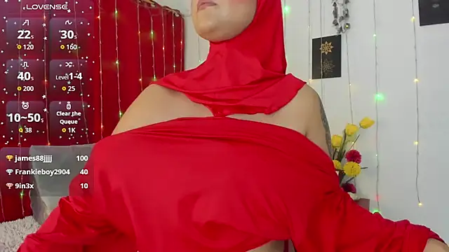 AishaAmin_ webcam