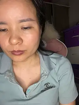 Ivy_Trix2 webcam