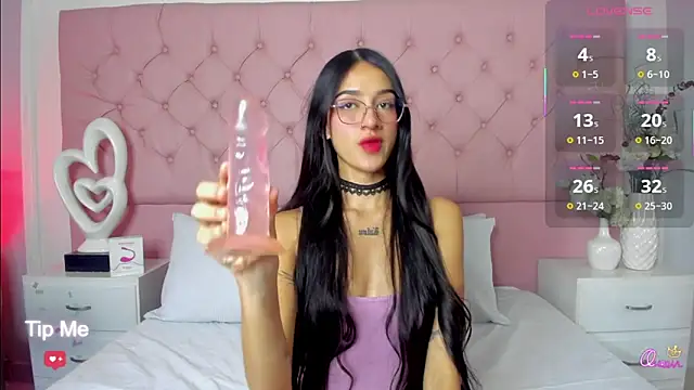SarahDoll__ webcam