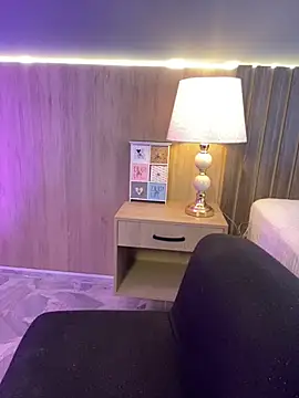 Webcam Model (Atenea_Clerk)  is live.Free join now!