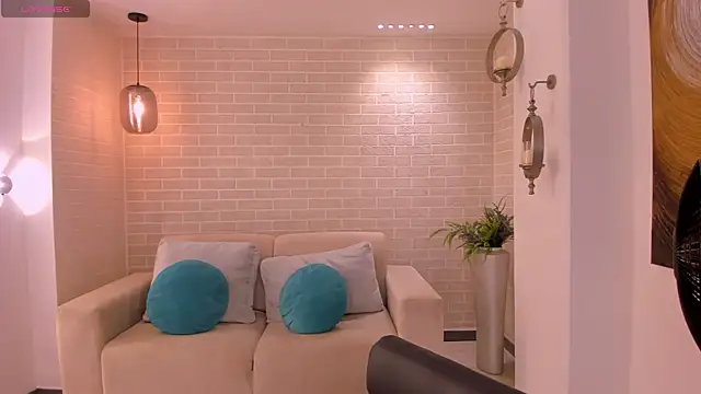 AmyRosse_X webcam