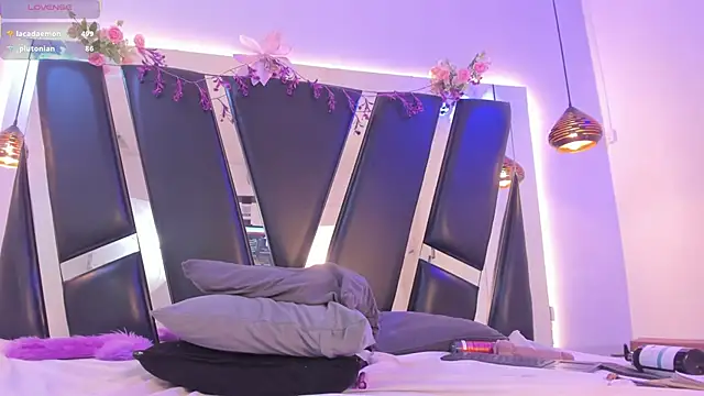 antonelllepiercee webcam