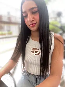 Daniela_Pink webcam