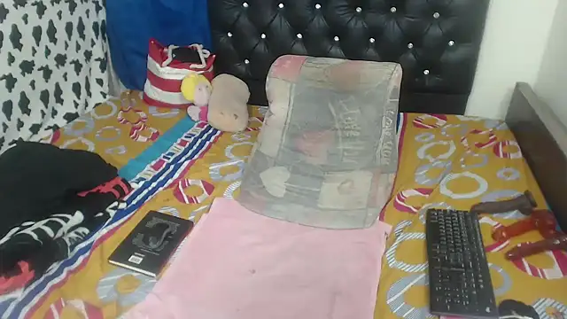 MedusaLilith webcam