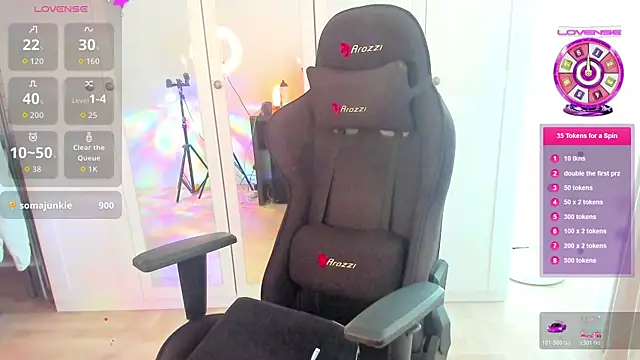 PlayfulGoddess webcam