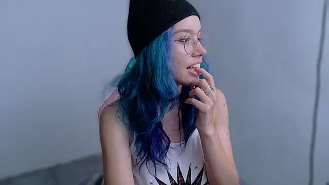 WandaDoll webcam