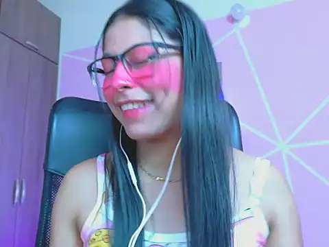 _ALLYSON18_ webcam