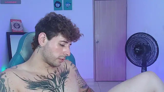 Ares_blue webcam