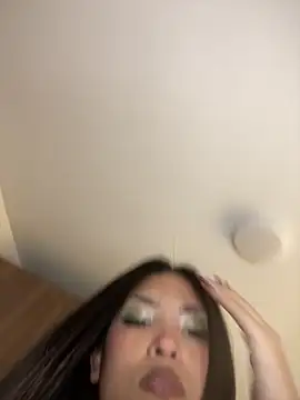 baby_lizy webcam