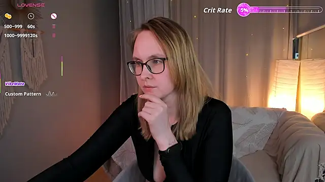 Agatha_Mott webcam