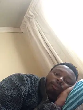 bigdaddiete (M young) - Get a ring light