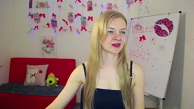 melissatyler (F milf) - lipstick