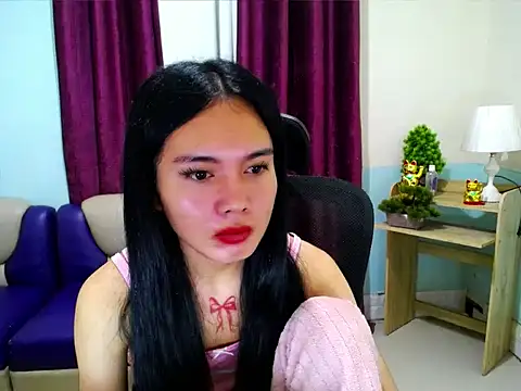 devine_goddess webcam