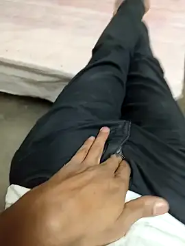 rubitrides11 (M young) - Oil cum show