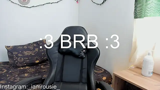 _iamrousie_ webcam