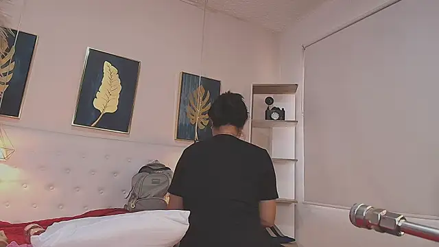 valerie_lya webcam