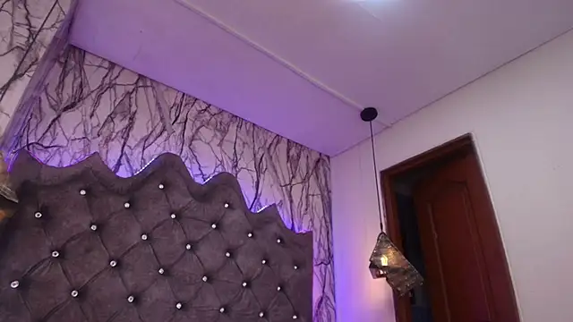 Andreita_Jones webcam