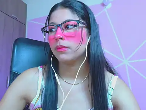 _ALLYSON18_ webcam