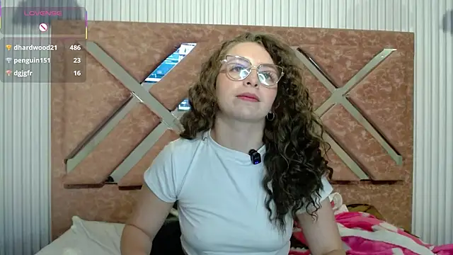 _isaabellaa webcam