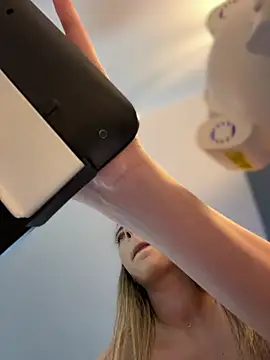 Mia_Ethan webcam