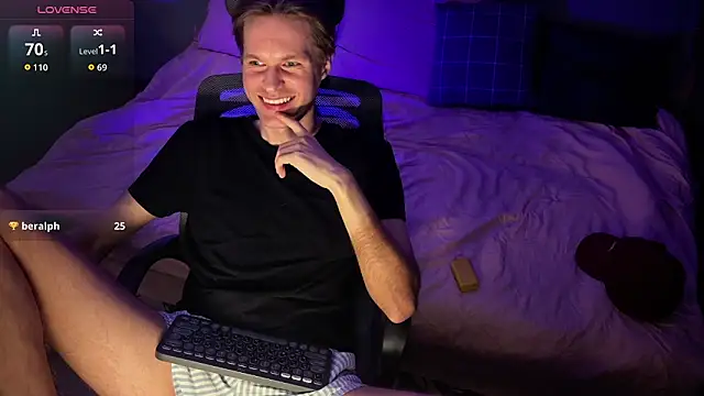 Leonnextdoor webcam