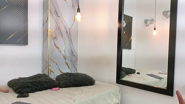 HannaHot_69 webcam