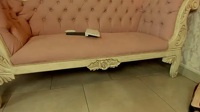 Mysterius_Woman webcam