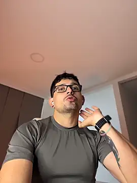 TroyeSavage webcam