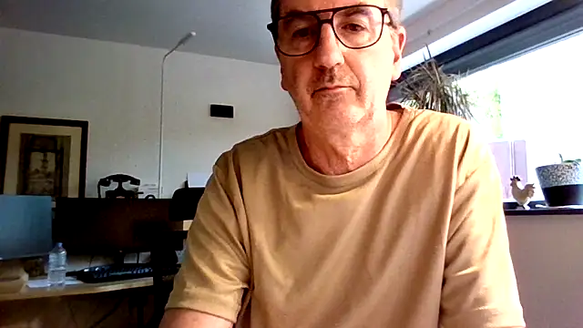 HotLucas66 webcam