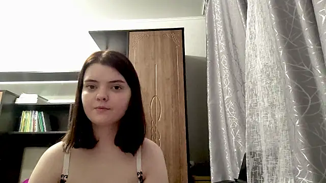 RebelDesiree live sex cam