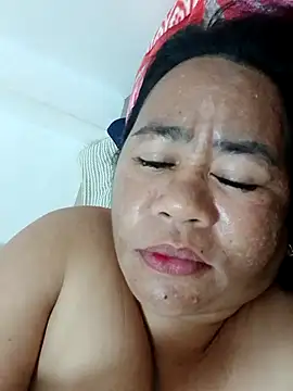 babyloves69 webcam