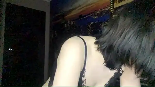 virusDoll webcam