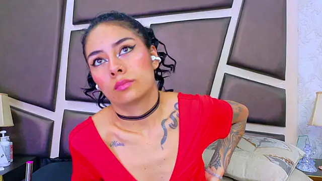 NicoleEsposito webcam