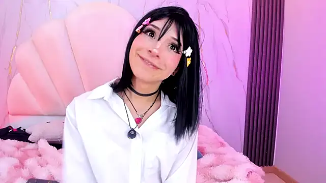 AliiceWonderland_ webcam