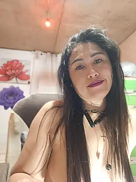 Filipina_Desire webcam