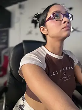 Preview of isabella-teen