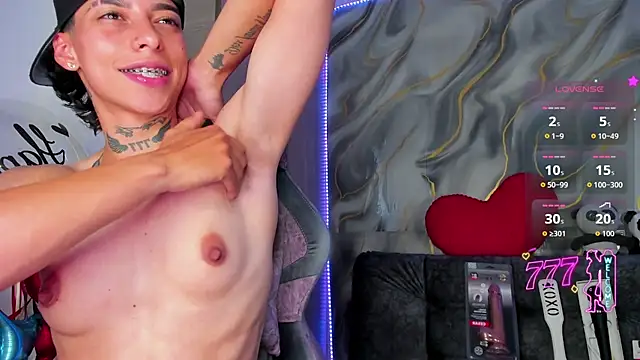 AmberAdams_ webcam