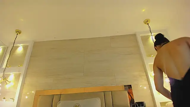 chloe_murray webcam