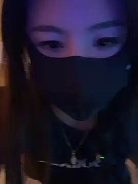 美女lynn-156在线直播