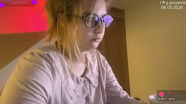 JacyWinslat webcam