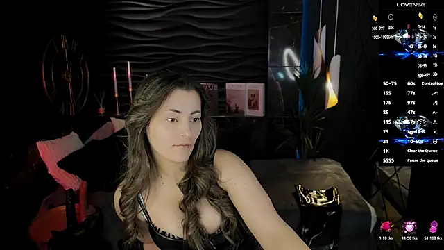 KylieMellow webcam