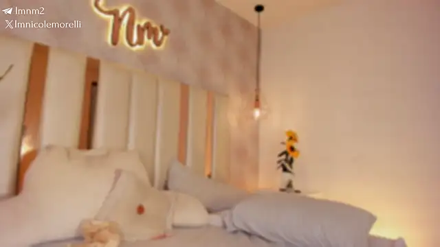 Nicolemorelli2 webcam