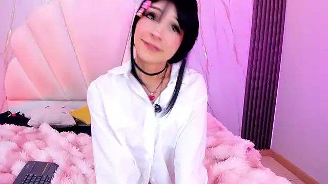 AliiceWonderland_ webcam