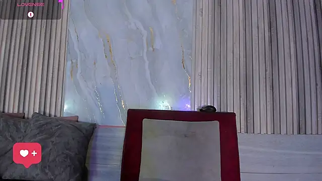 BriannaChelsea webcam